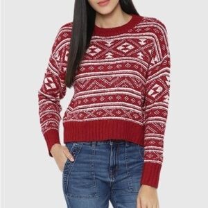 American Eagle Outfitters Red Geometric Print Holiday
Sweater size L